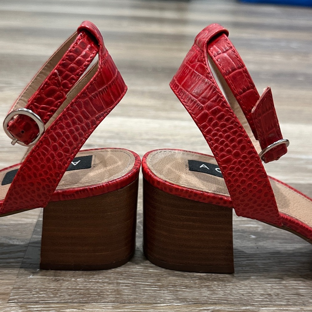 Aqua Red Croc-Patterned Heels - Picture 9 of 14